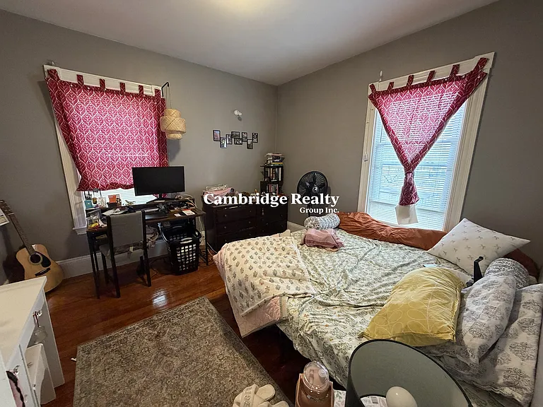 31 Mansfield St #1 — Photo 11