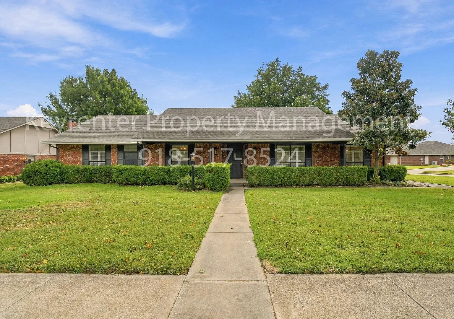 4 Bed | 3 Bath in South Tulsa! — Photo 1