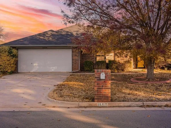11504 Brown Ave, Oklahoma City, OK 73162