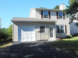 180 Bancroft Dr, Rochester, NY 14616