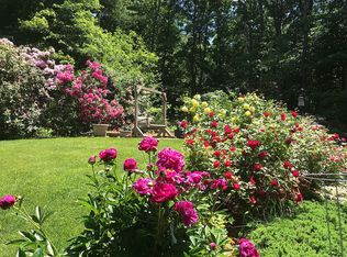 7 Diamond Rd, Lexington, MA 02420