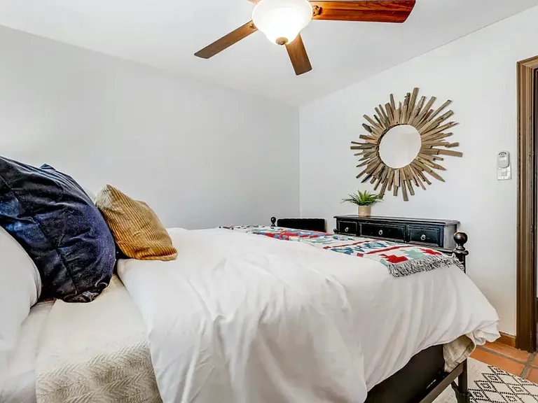2429 E Dahlia Dr — Photo 21