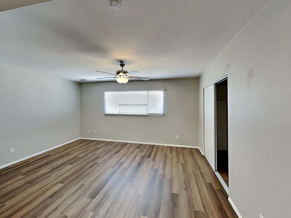 1st image of 6552 N 71st Ave #1
