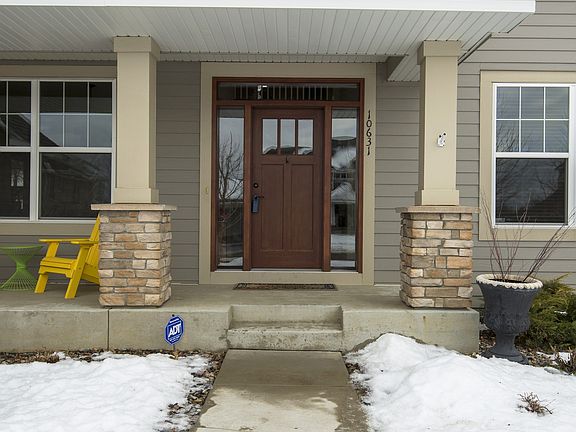 5th image of 10631 Maple Blvd