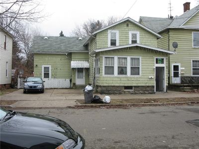 913 W 3rd St, Erie, PA, 16507