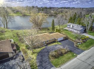 3306 Elwood Dr, Racine, WI 53406