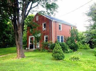 10 Tuller Rd, Fairfield, CT 06825