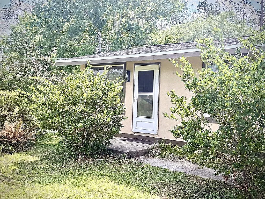 3 bed, 2.0 bath, 1632 sqft, $2,650 — Photo 2