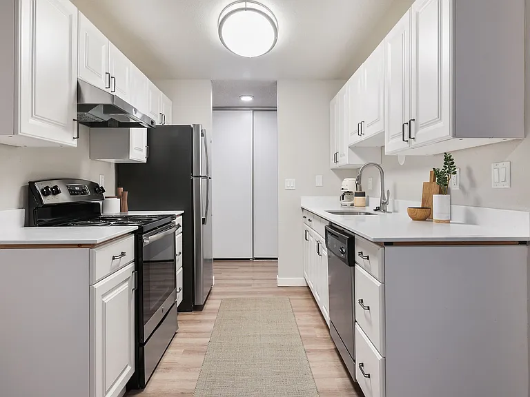 Tanager Grove Apartments — Photo 9