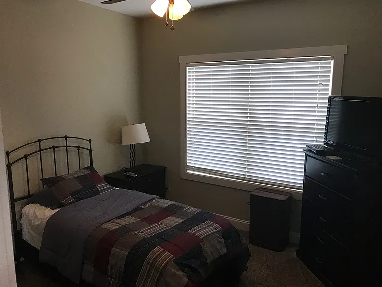263 Solamere Ln — Photo 13