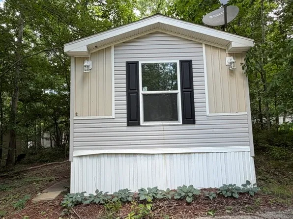 11 Via Milano, Smock, PA 15480
