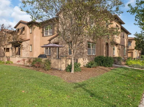 190 Healdsburg Avenue #A, Cloverdale, CA 95425