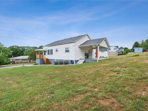 148 Trouttown Rd, Hunker, PA 15639