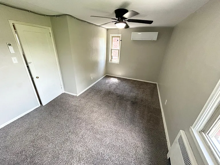 Charming 1, 2, and 3-Bedroom Townhomes in a Quiet Pittsburgh Neighborhood — Photo 44