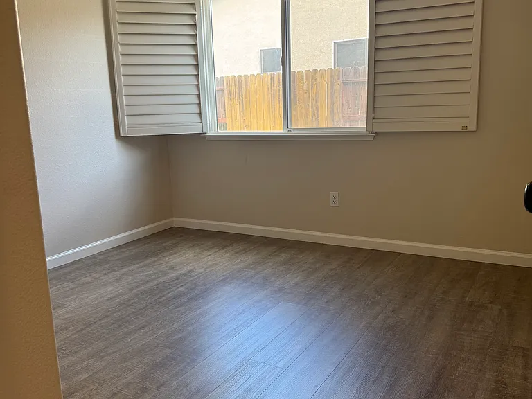 2591 Frontier Ln — Photo 14