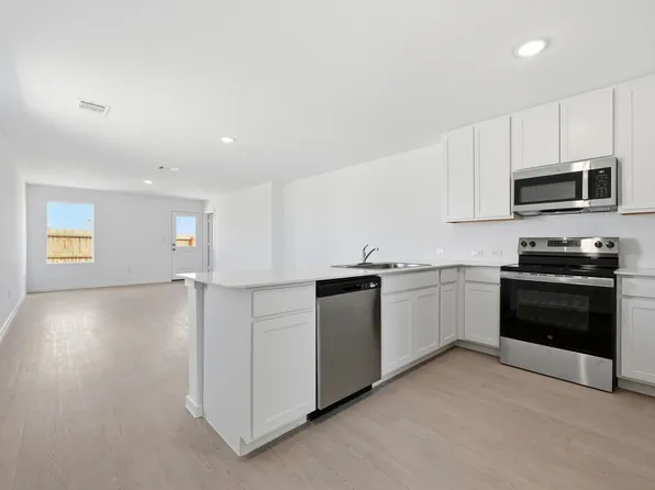 964 Pastar Crk, Seguin, TX