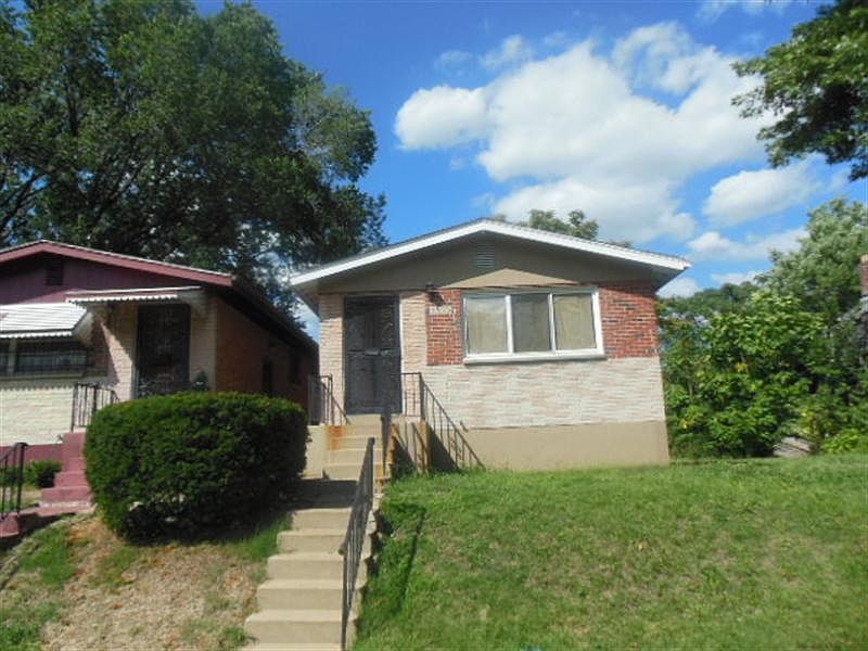 1st image of 5553 Labadie Ave