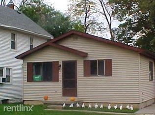 813 Loa St, Lansing, MI 48910