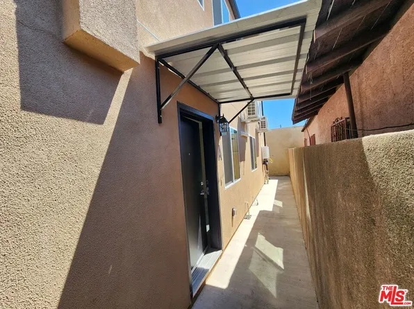 7302 Mace Pl #A, Los Angeles, CA 90001