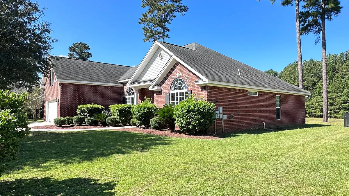 Building Photo - 145 White Dogwood Ln