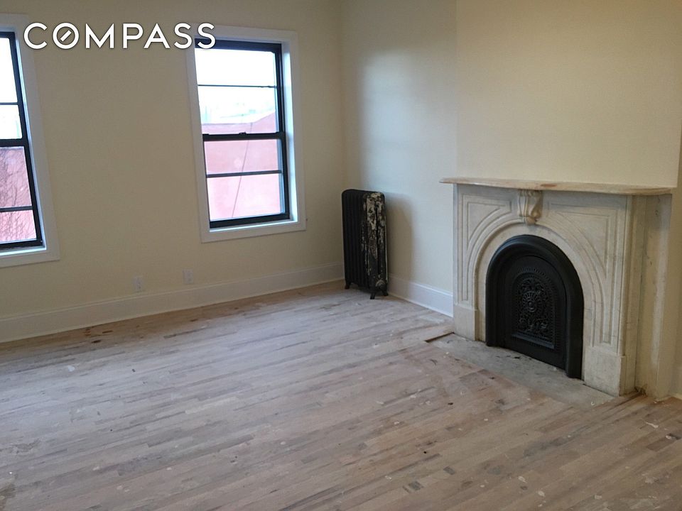 2nd image of 150 6th Ave #3