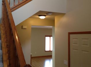 2103 Linden Trl, North Mankato, MN 56003