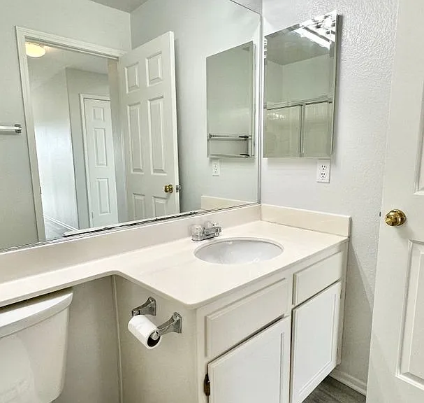 1043 Carryll Park Ct — Photo 25