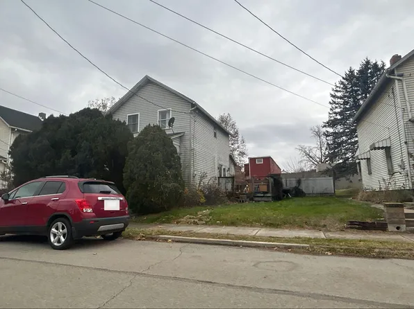 6420 6th Ave, Koppel, PA 16136