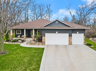 3225 Nathan Ln N, Plymouth, MN 55441