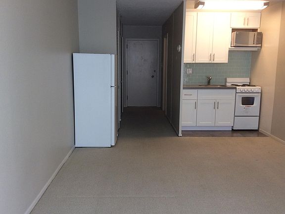 4th image of 1190 Pine St APT 209