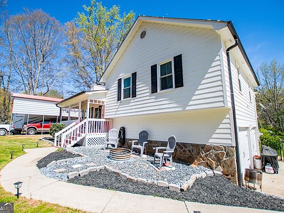5th image of 80 Whitney Ln