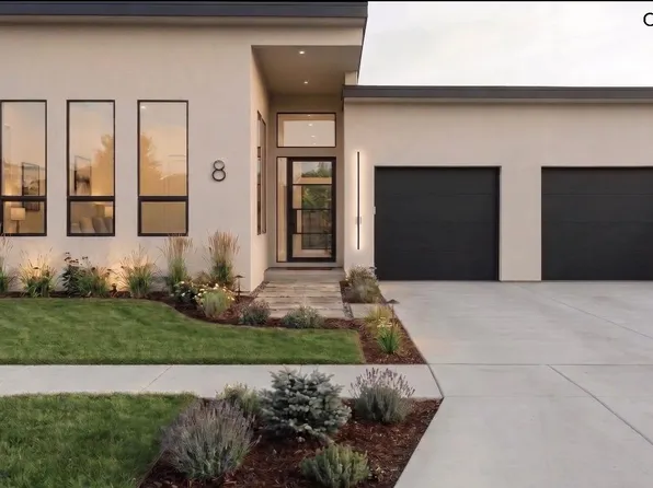 8 Friendly Ct, Redwood City, CA 94063