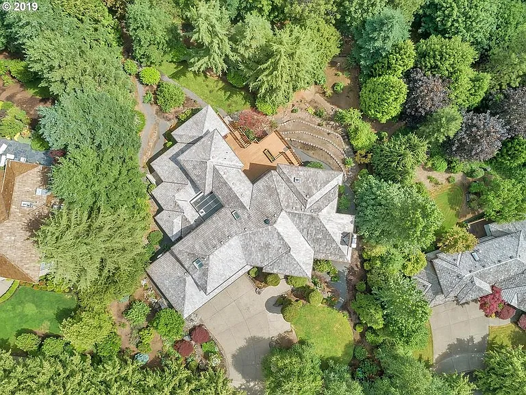 Aerial view of the entire house