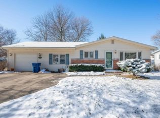 1316 1st St, Coal Valley, IL