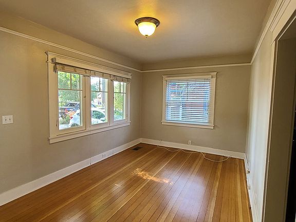 5th image of 1101 Diamond Ave
