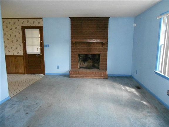2nd image of 112 S Glendale Dr