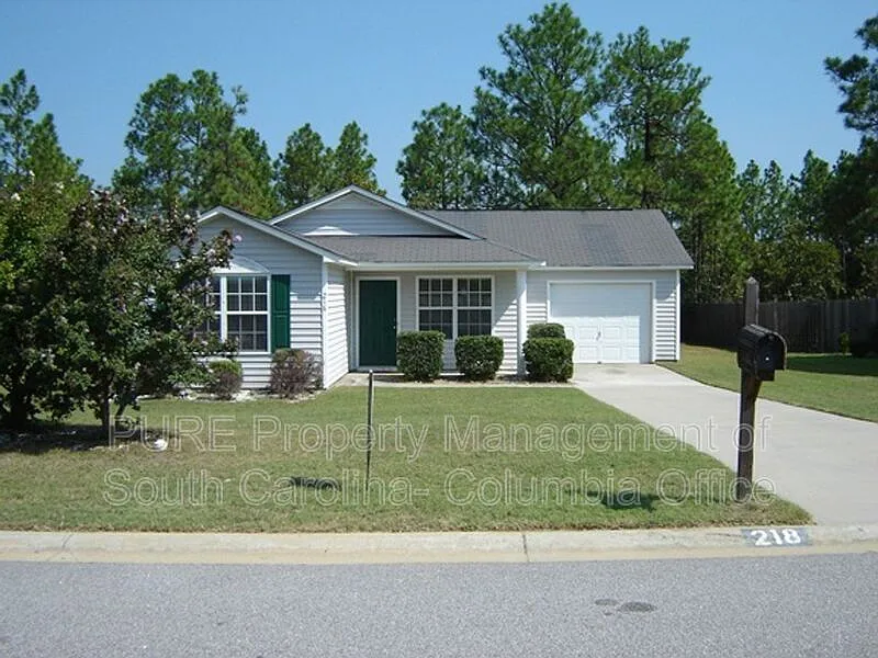 3 bed, 2.0 bath, 1250 sqft, $1,595 — Photo 2