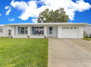 9215 42nd Way N #5, Pinellas Park, FL 33782