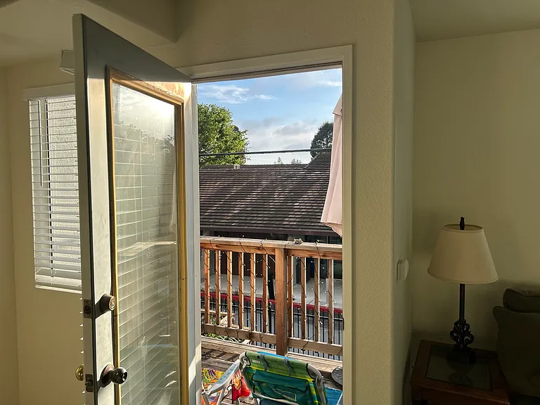 106 Library Ln — Photo 6