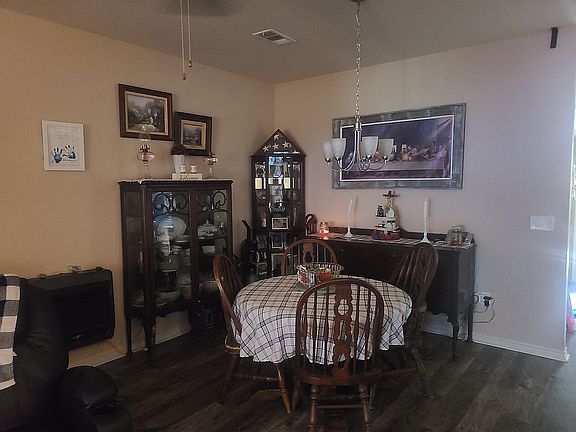 2nd image of 145 Meadowlark Dr