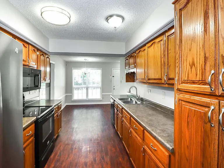 631 Betty Boyd Ln — Photo 8