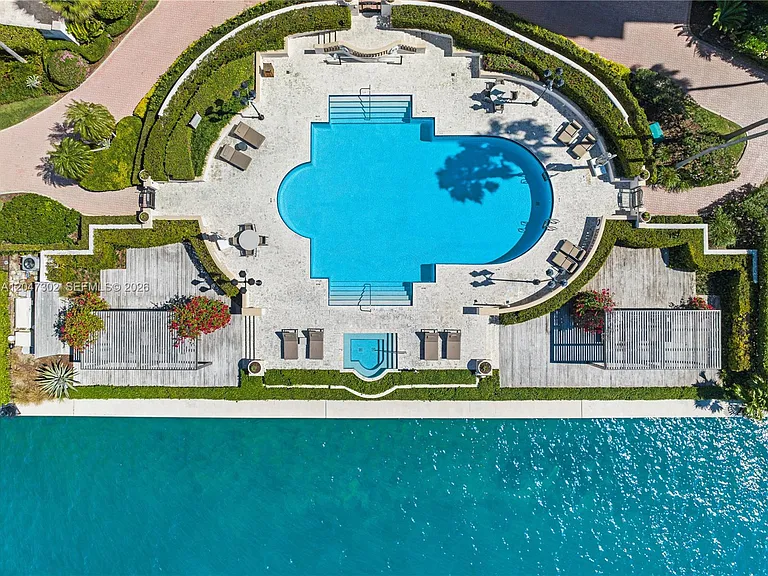 5242 Fisher Island Dr #5242 — Photo 57