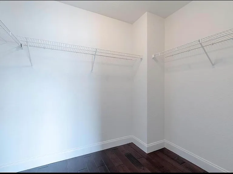 4147 Meade Way — Photo 3
