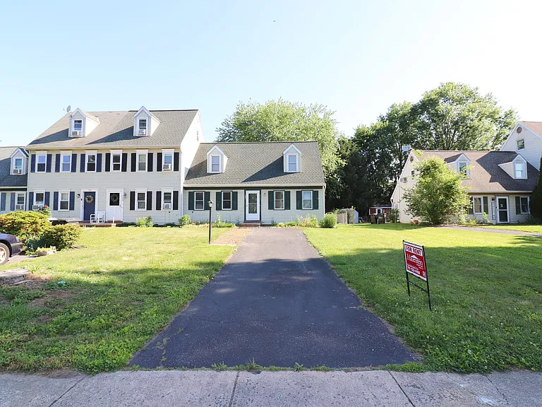 731 Oak St — Photo 23
