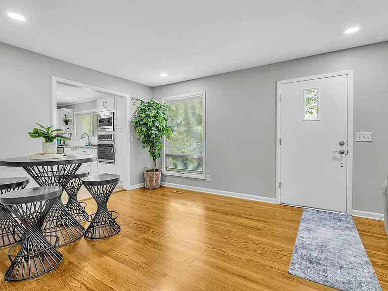 518 Twin Oak Dr — Photo 7