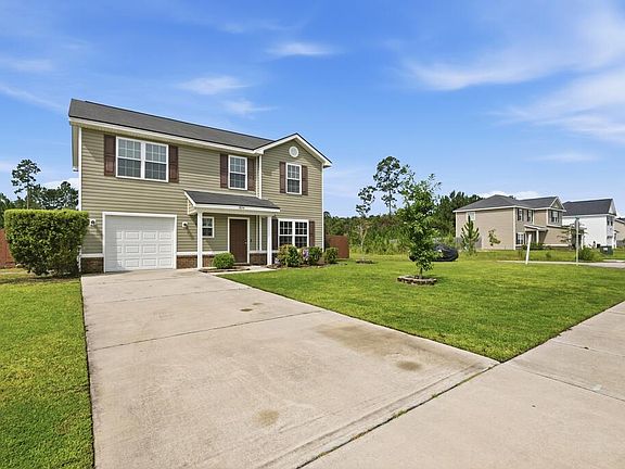 3rd image of 1834 Wiregrass Way