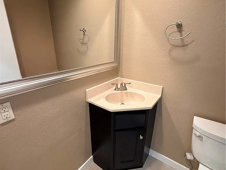 33936 Alcazar Dr — Photo 18