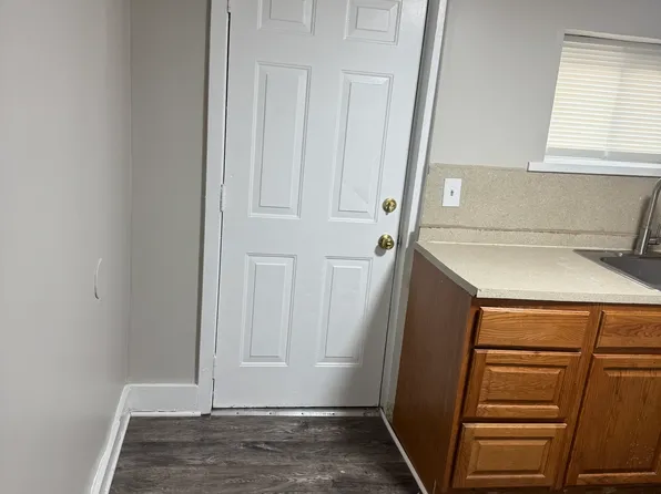 905 N Spruce St, Wilmington, DE 19801