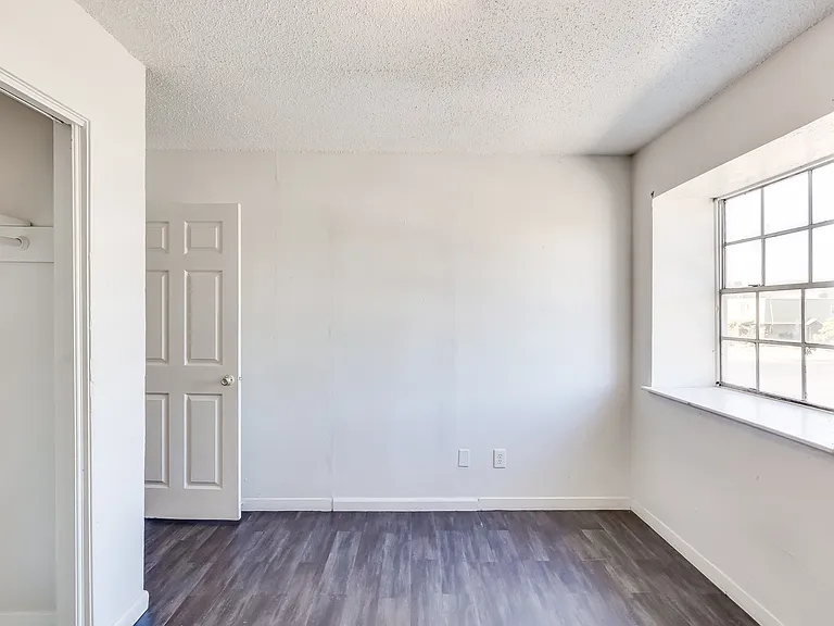 2215 Mission Hill Cir #103 — Photo 16
