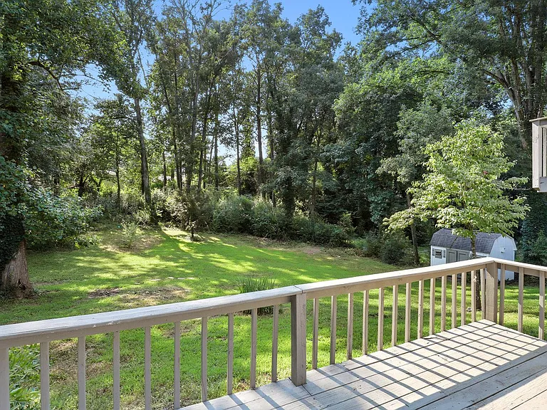 3304 Northbrook Dr — Photo 20